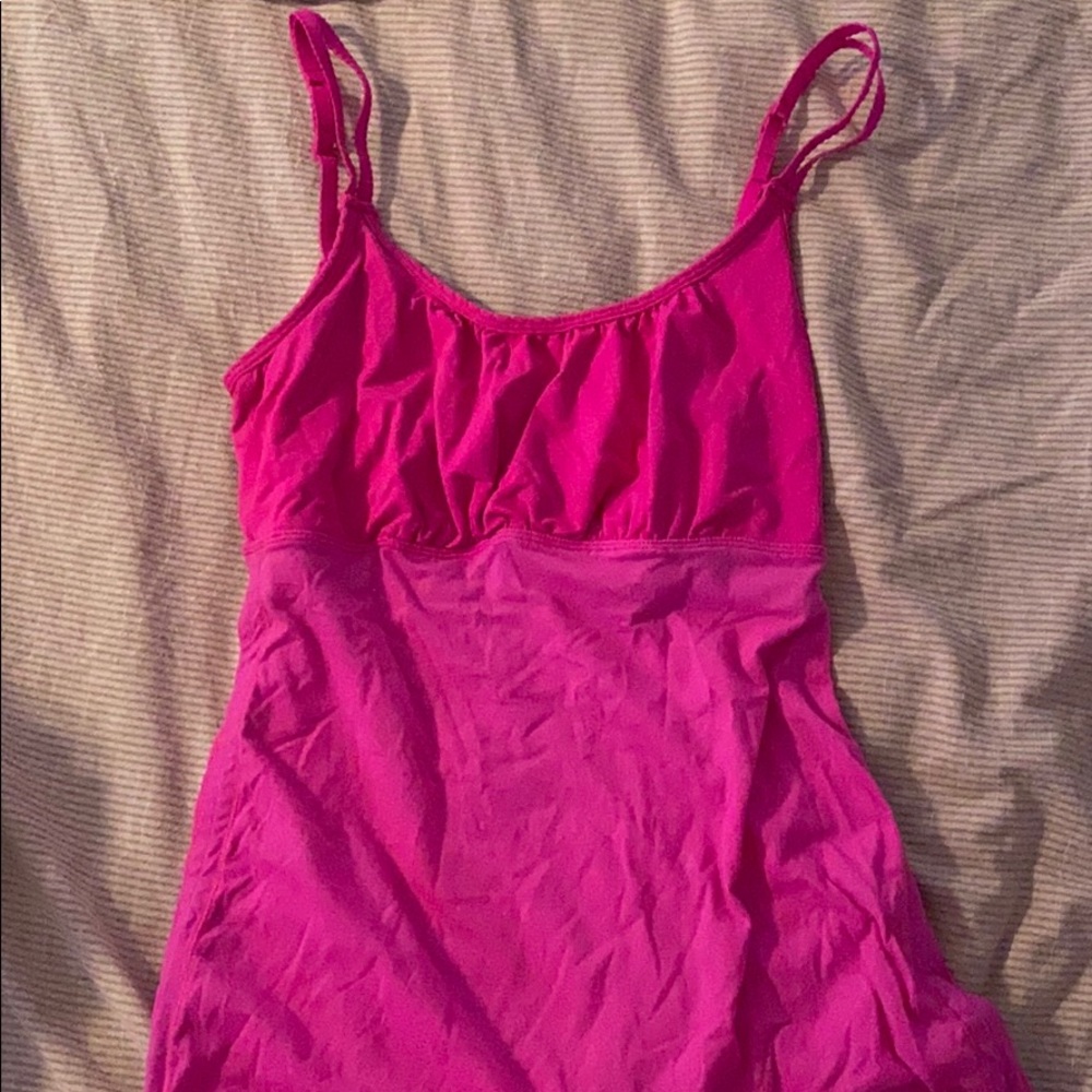 Lululemon top